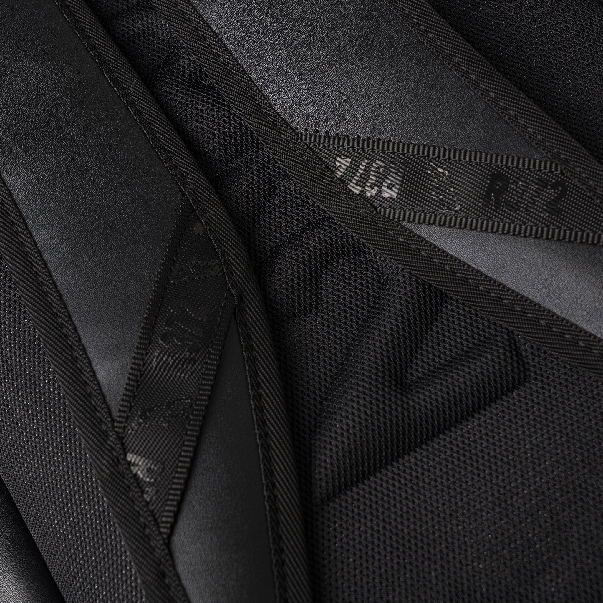 Zaino R372 VOSTOK BLACK/LTH/YELLOW