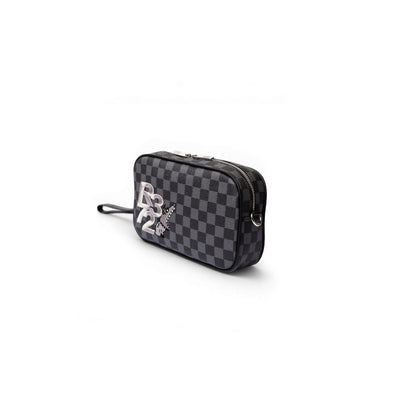 R372/P001 BLACK