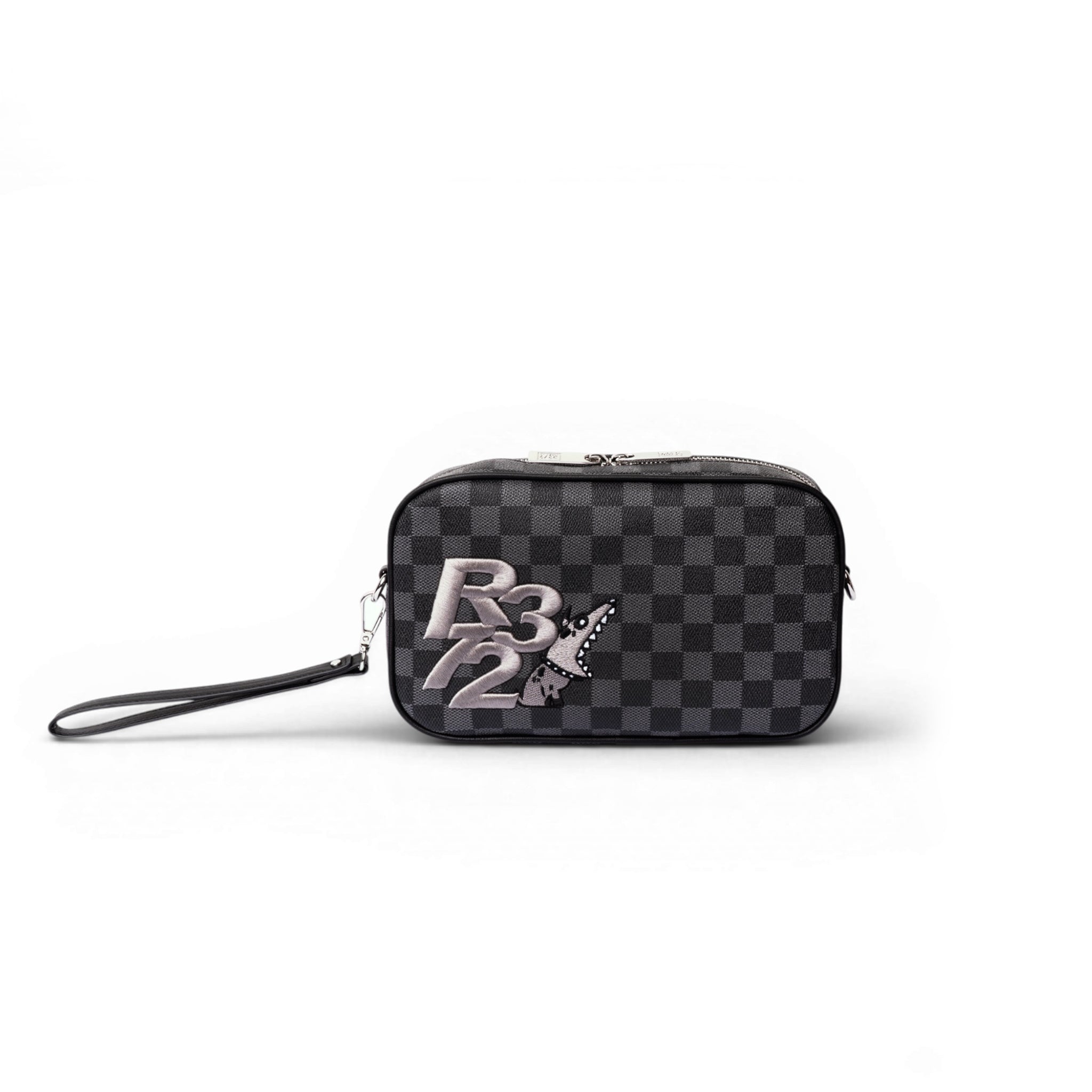 R372/P001 BLACK