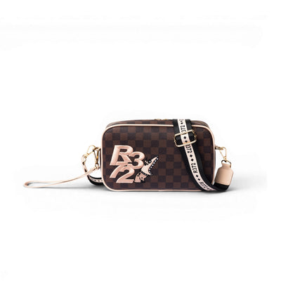 R372/P001 BROWN