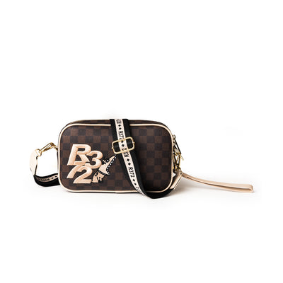 R372/P001 BROWN