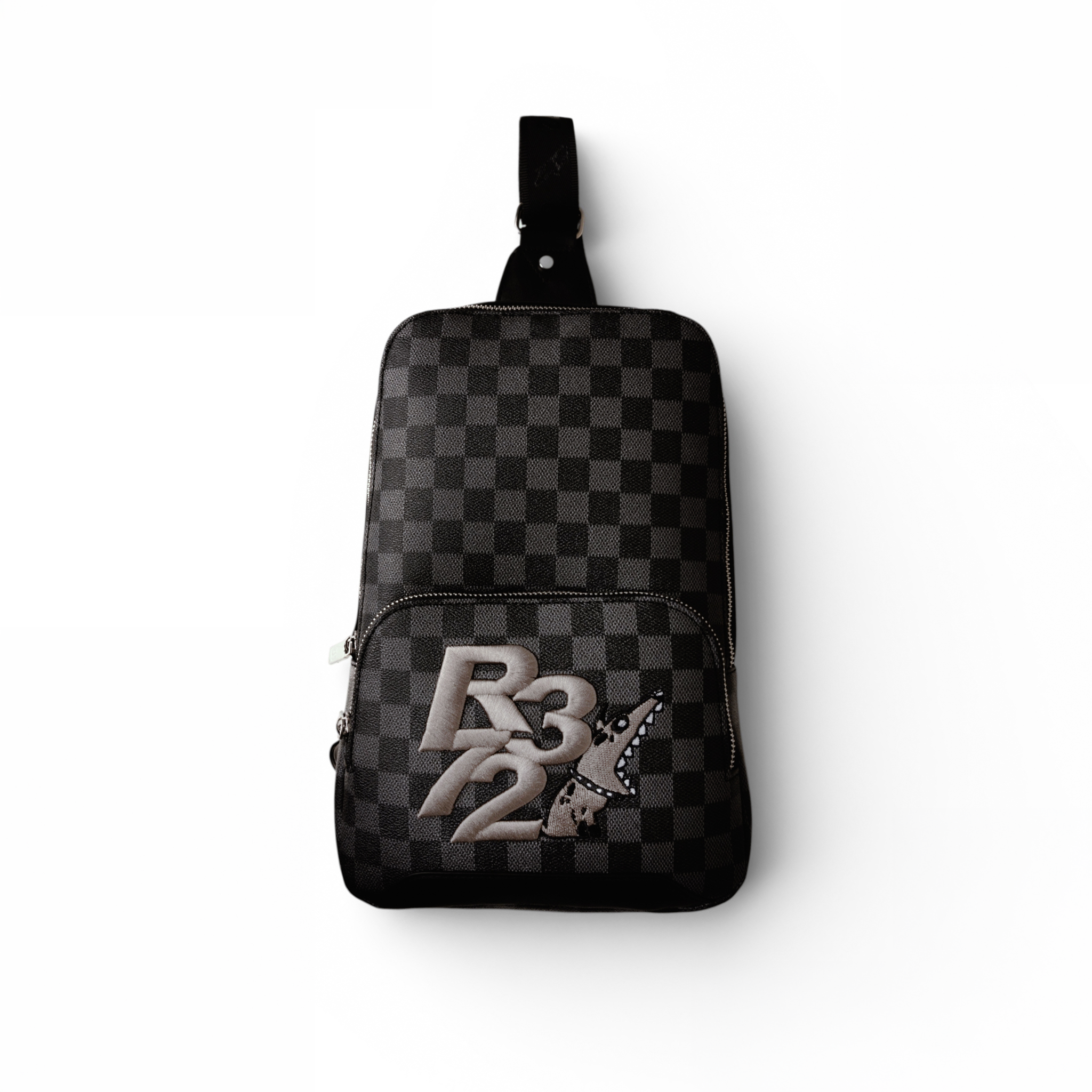 R372/S001 BLACK