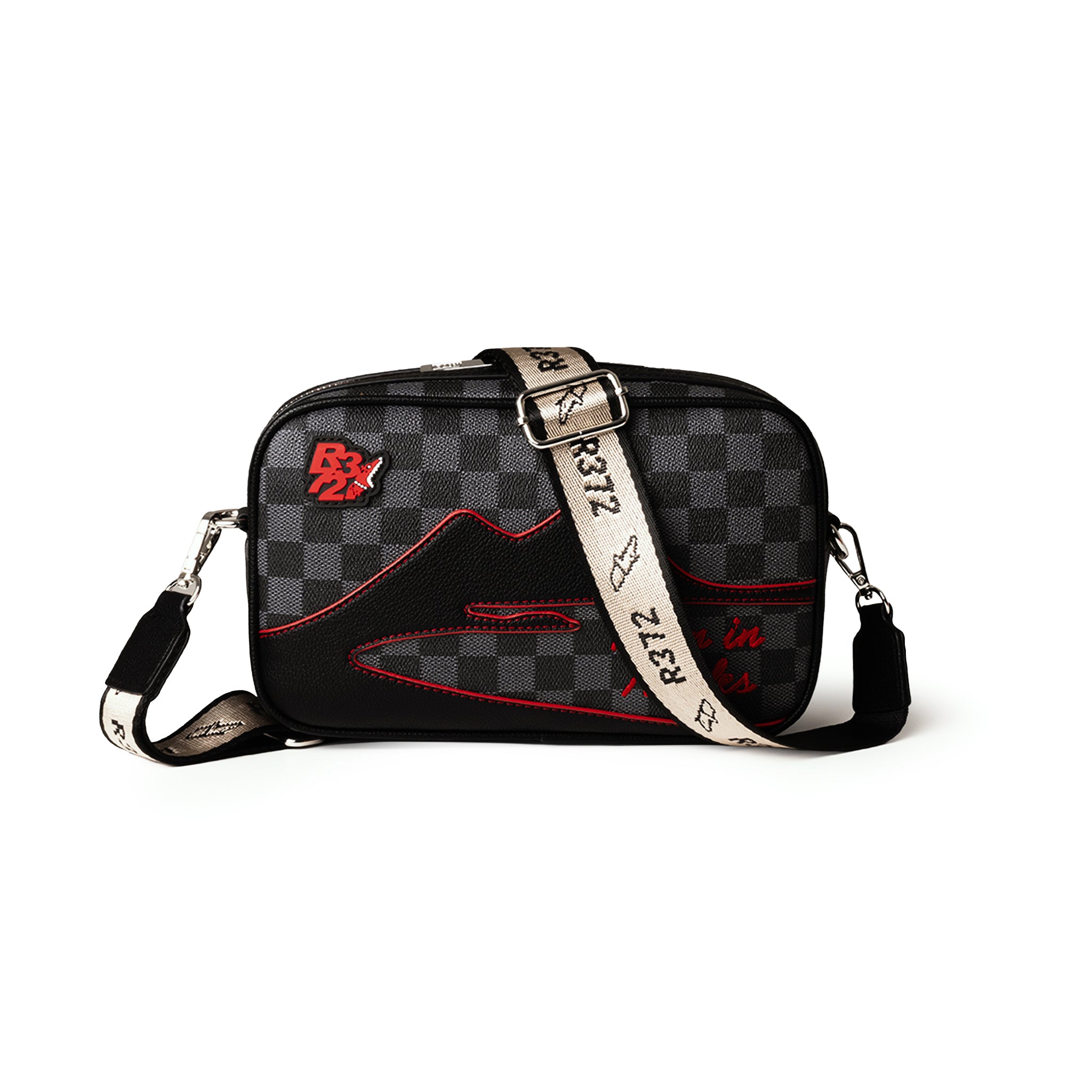 R372/P003 BLACK