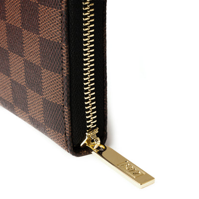 R372/W002 BROWN